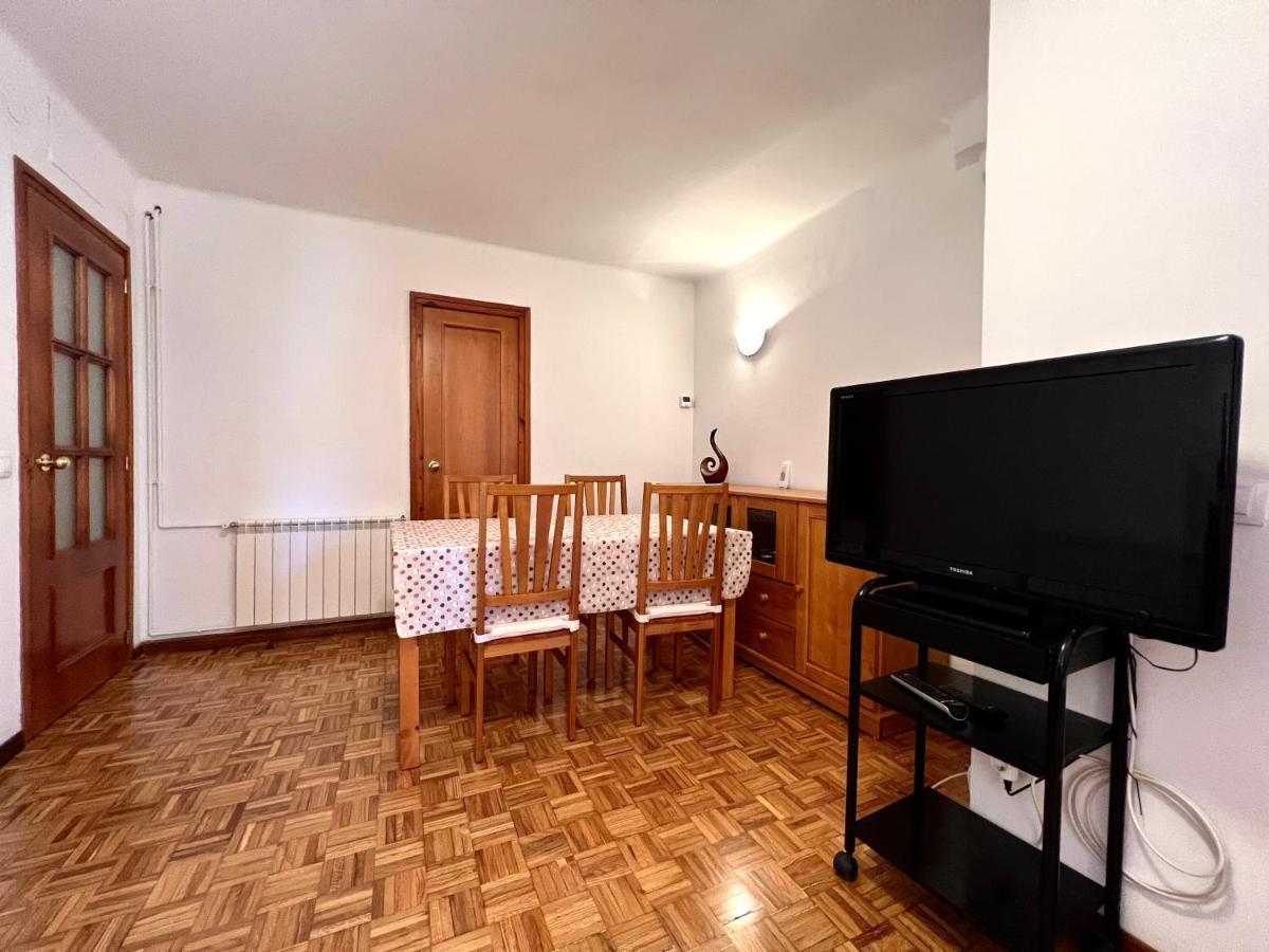 Apartaments Matxicots - L'Amfitriona Rialp Bagian luar foto