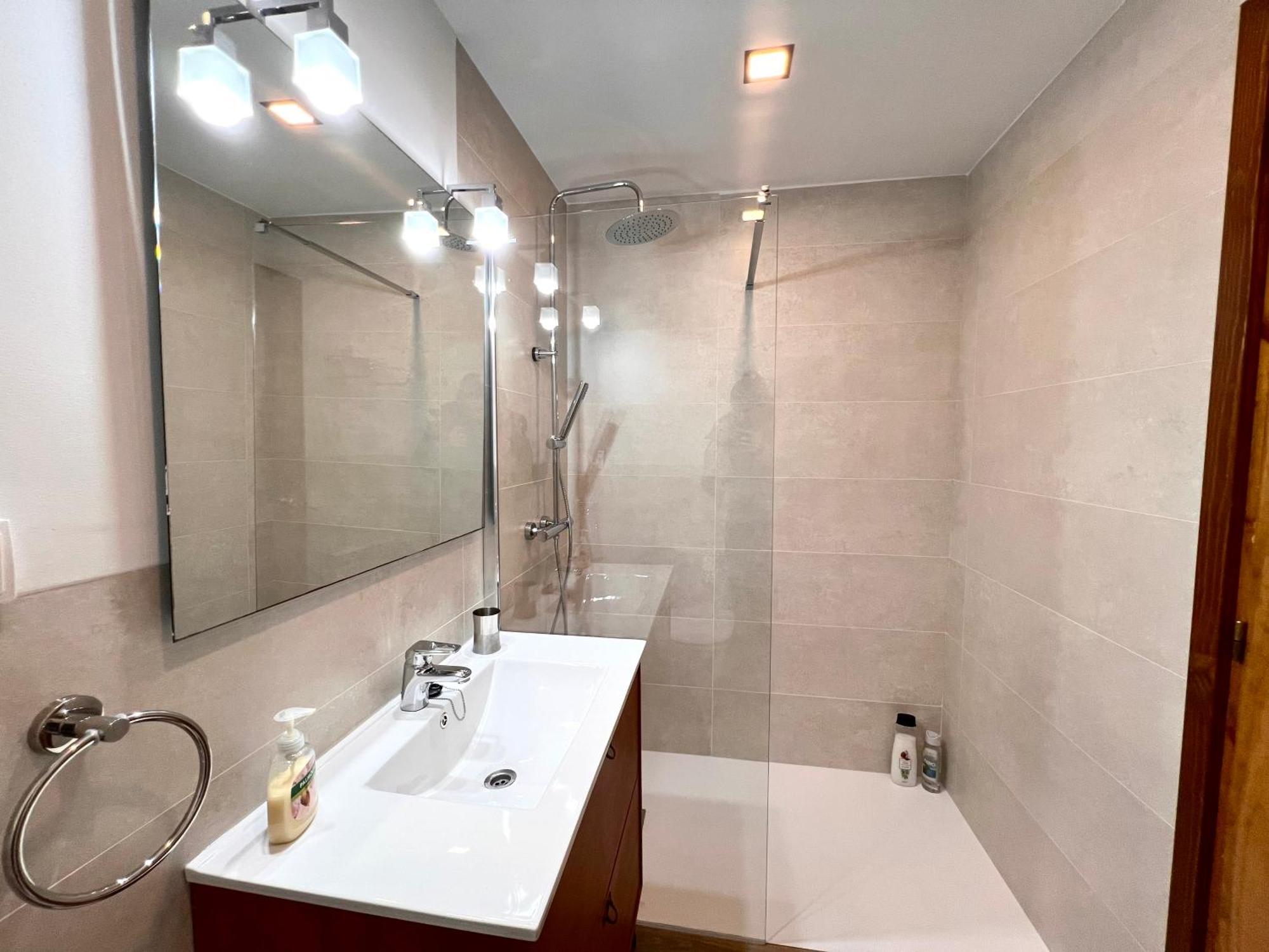 Apartaments Matxicots - L'Amfitriona Rialp Bagian luar foto